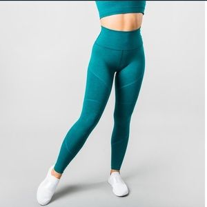 Alphalete revival leggings